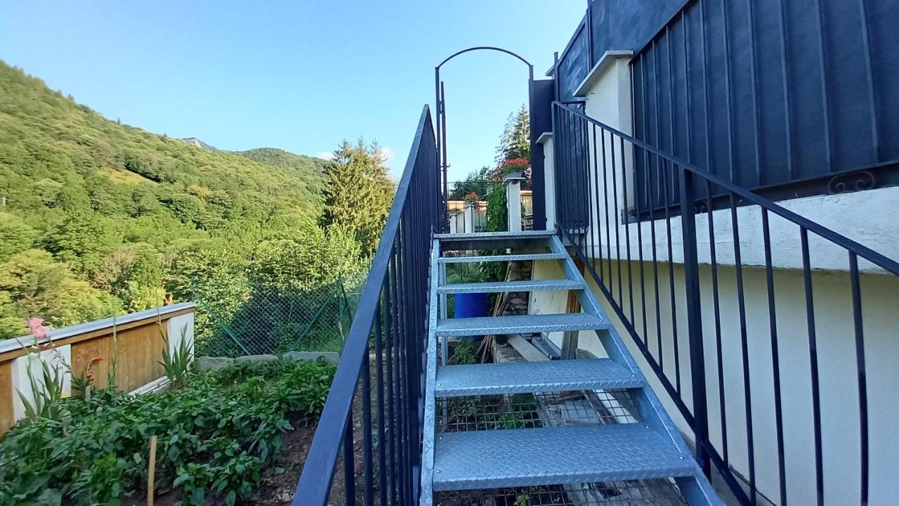 Vallemaira House Casa Belvedere Luce & Sole 10 Posti Letto San Damiano Macra Екстериор снимка