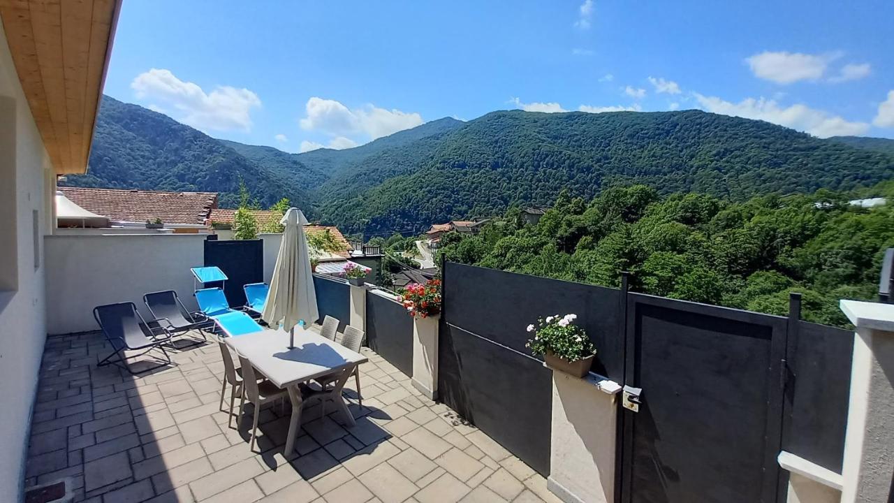 Vallemaira House Casa Belvedere Luce & Sole 10 Posti Letto San Damiano Macra Екстериор снимка